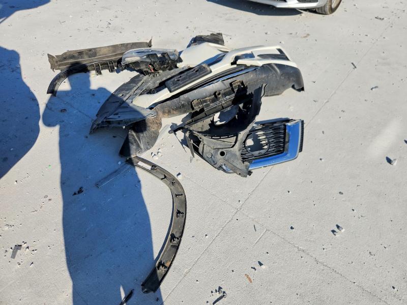 Фото 13 - NISSAN ROGUE