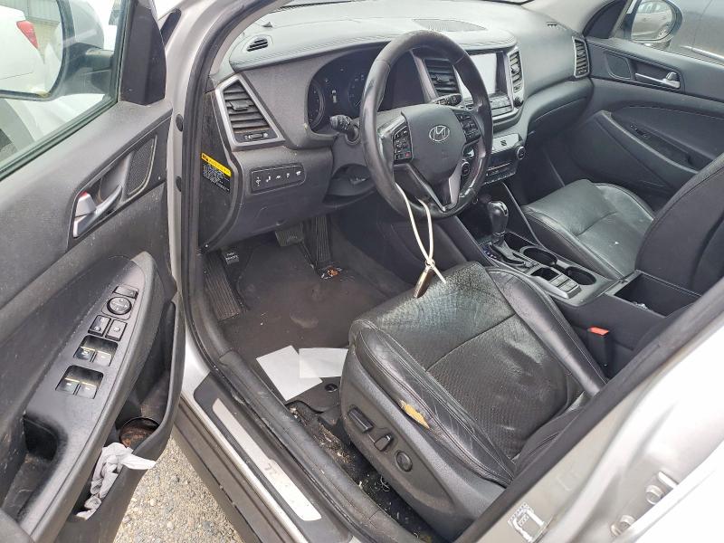 Фото 8 - HYUNDAI TUCSON