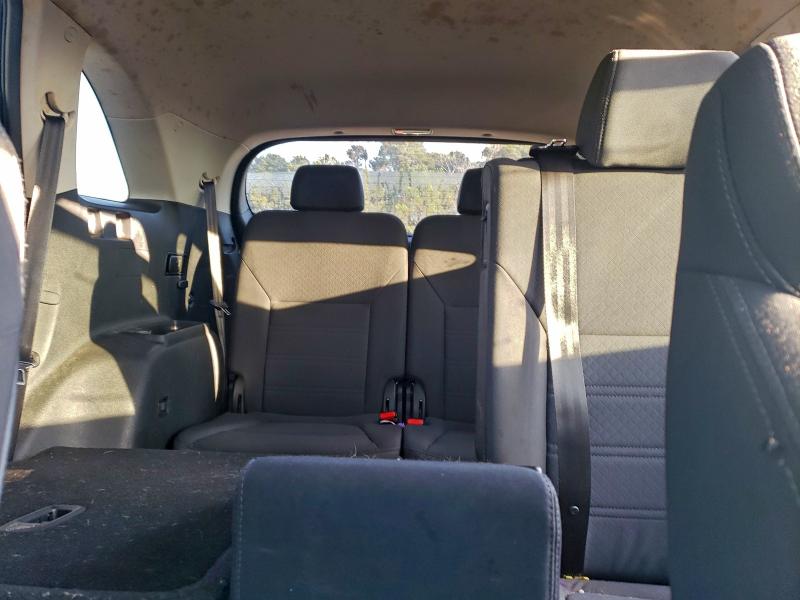 Фото 10 - KIA SORENTO