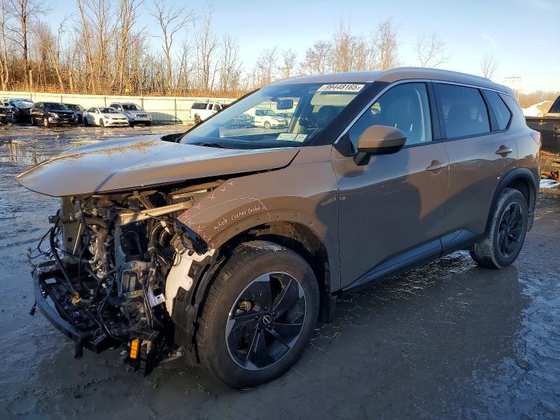 Фото 1 - NISSAN ROGUE