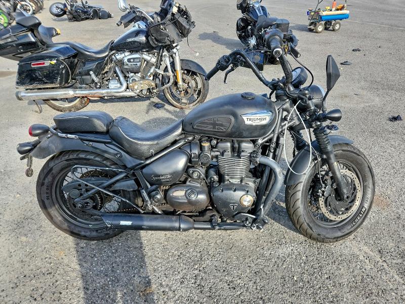 TRIUMPH BONNEVILLE 2018