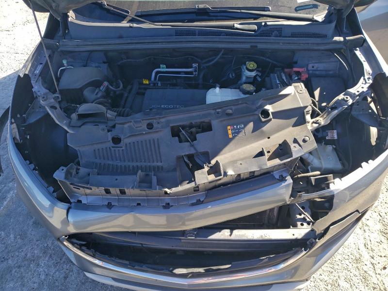 Фото 12 - CHEVROLET TRAX