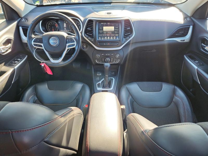 Фото 8 - JEEP CHEROKEE