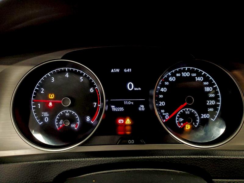 Фото 9 - VOLKSWAGEN GOLF