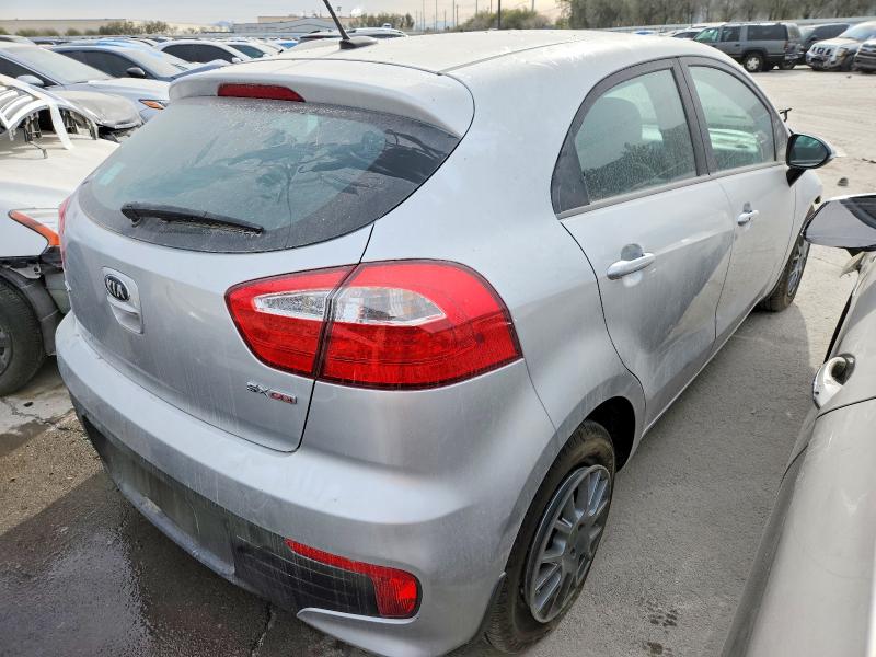 Фото 3 - KIA RIO