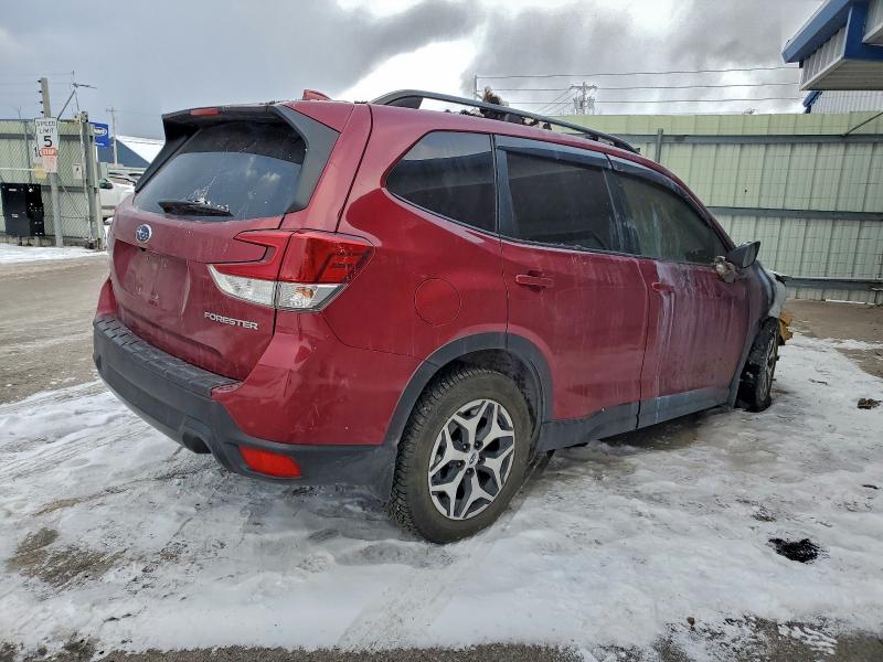 Фото 3 - SUBARU FORESTER