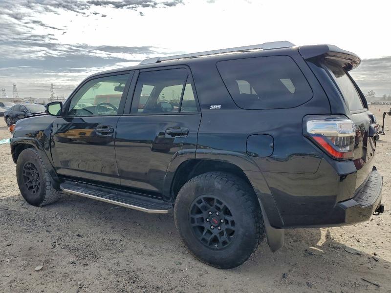 Фото 2 - TOYOTA 4RUNNER