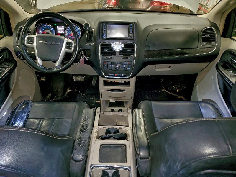 Фото 8 - CHRYSLER MINIVAN