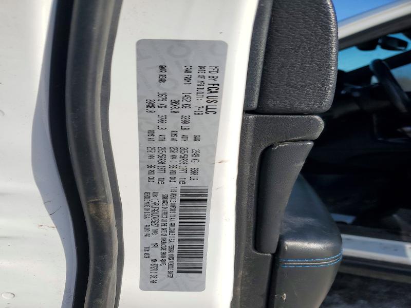 Фото 13 - JEEP GRAND CHER