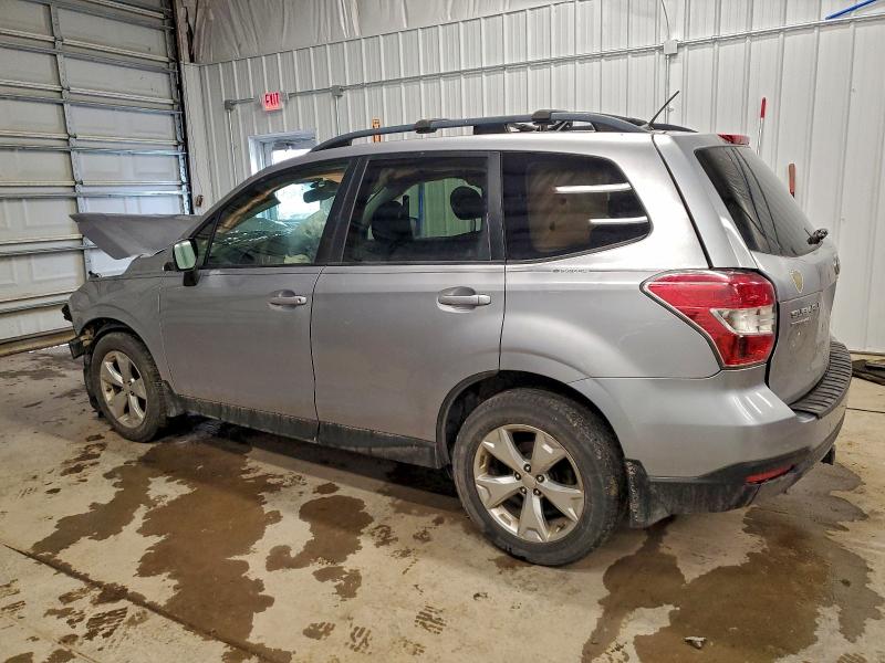Фото 2 - SUBARU FORESTER
