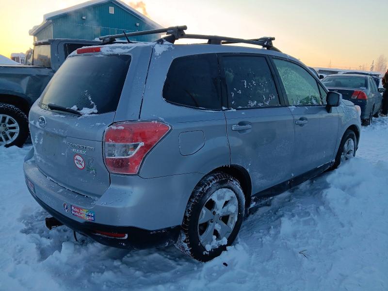 Фото 3 - SUBARU FORESTER