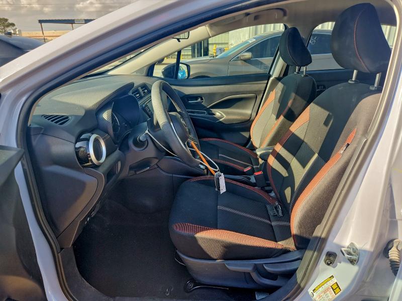 Фото 7 - NISSAN VERSA