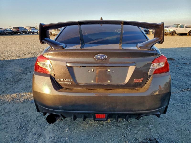 Фото 6 - SUBARU WRX