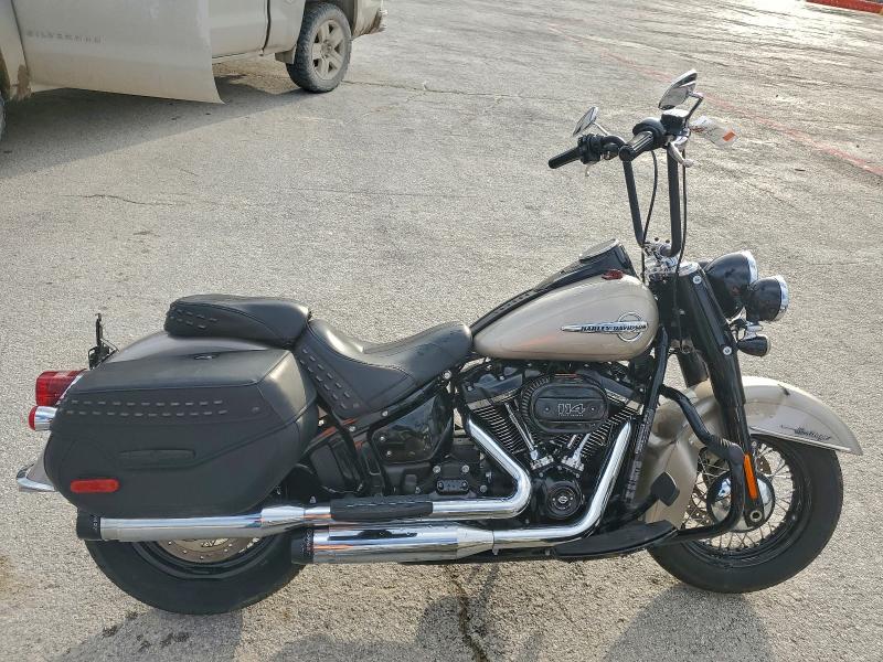 HARLEY-DAVIDSON FL 2018