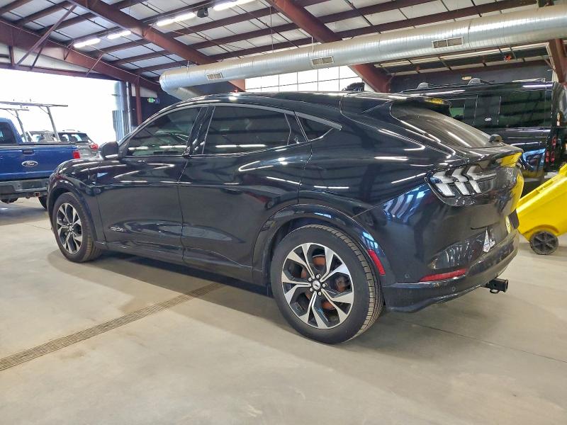 Фото 2 - FORD MUSTANG