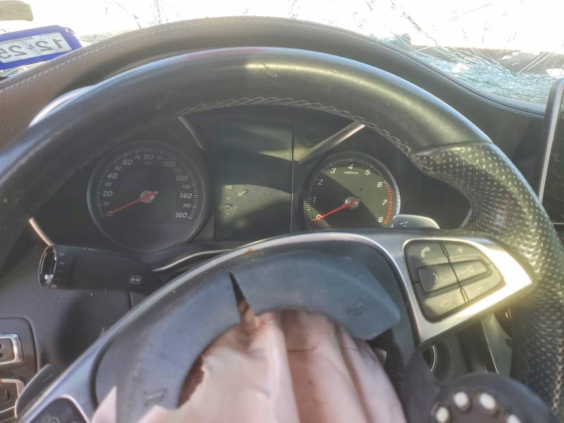 Фото 9 - MERCEDES-BENZ C-CLASS