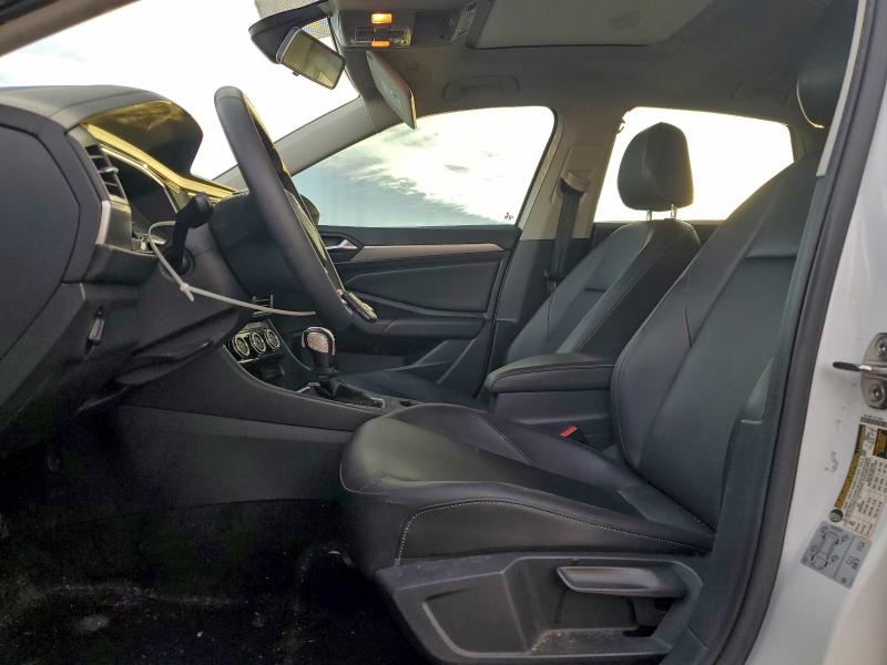 Фото 7 - VOLKSWAGEN JETTA