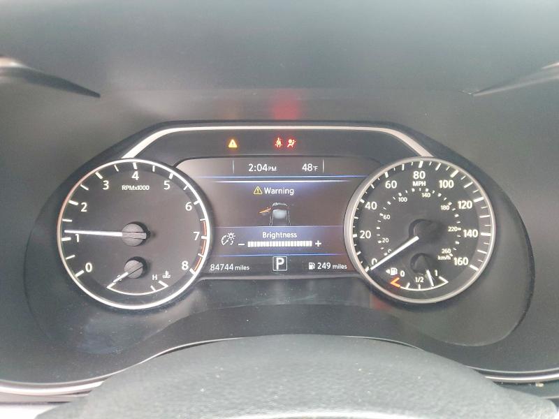 Фото 9 - NISSAN MAXIMA