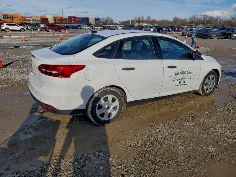 Фото 3 - FORD FOCUS