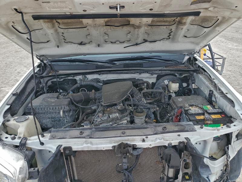 Фото 11 - TOYOTA TACOMA