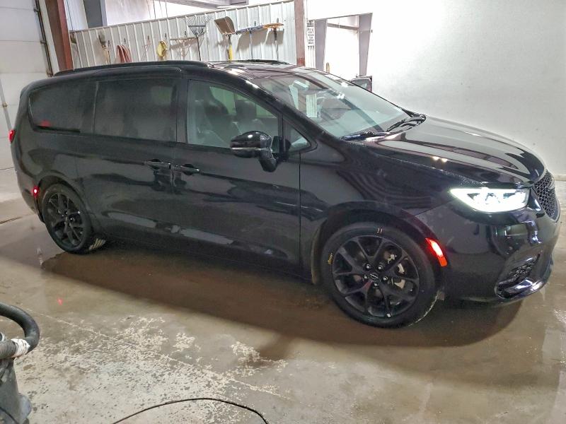 Фото 4 - CHRYSLER PACIFICA