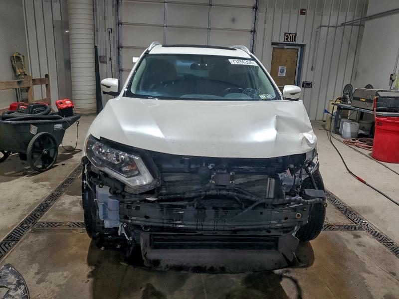 Фото 5 - NISSAN ROGUE