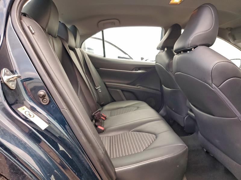 Фото 10 - TOYOTA CAMRY