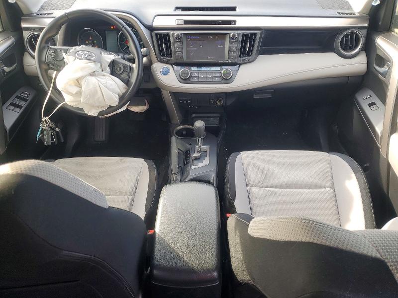 Фото 8 - TOYOTA RAV4