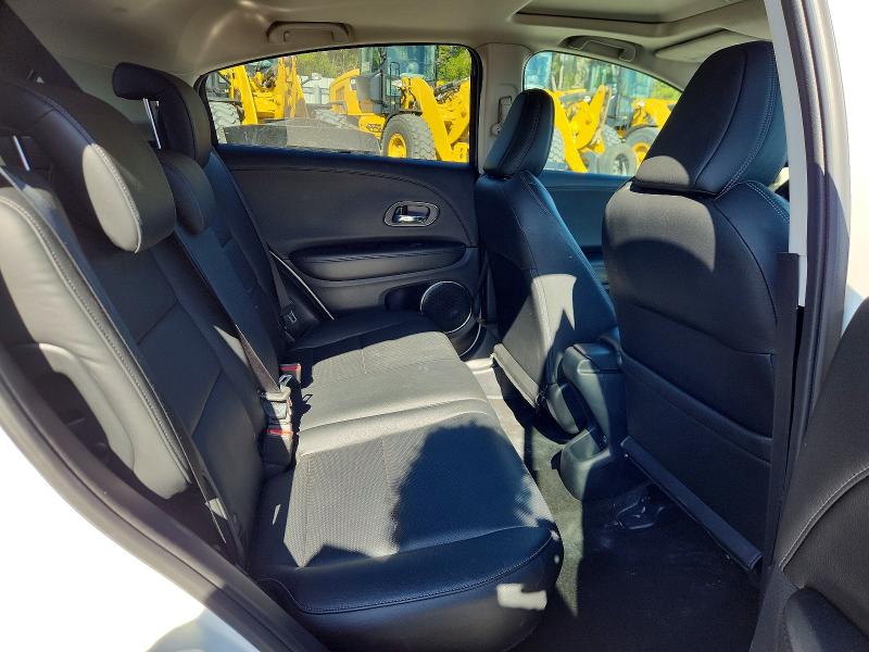 Фото 11 - HONDA HR-V