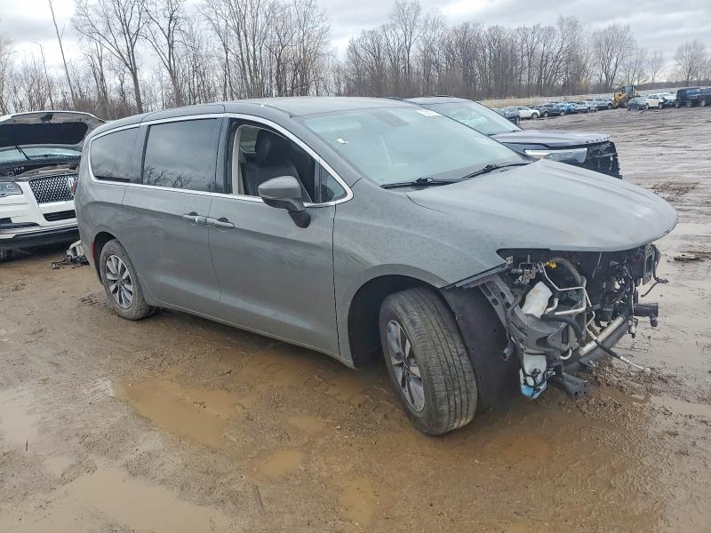 Фото 4 - CHRYSLER PACIFICA