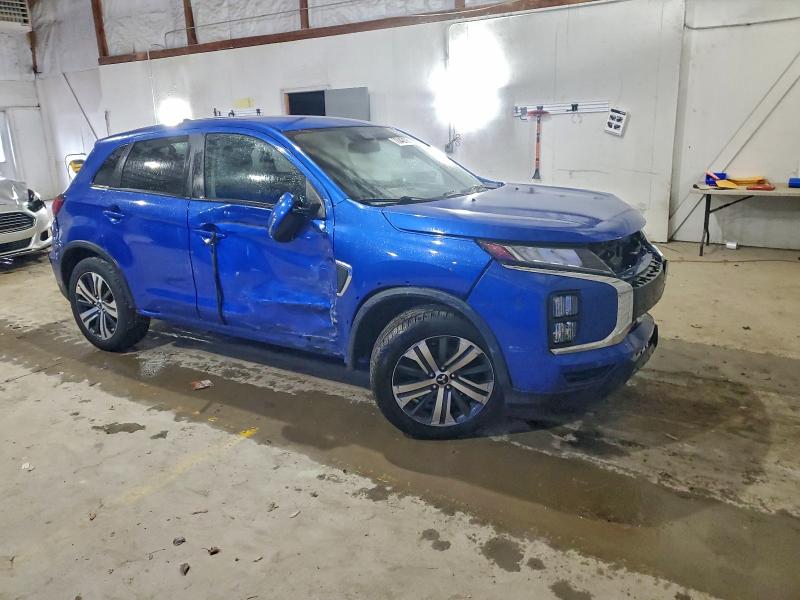 Фото 4 - MITSUBISHI OUTLANDER