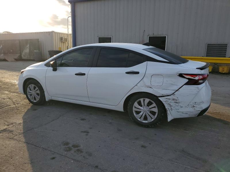 Фото 2 - NISSAN VERSA