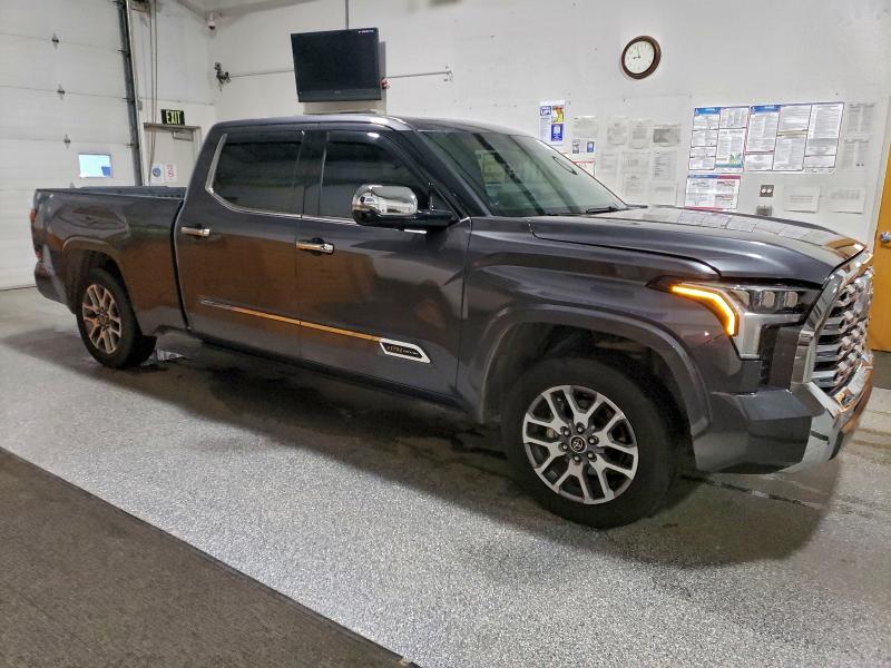 Фото 4 - TOYOTA TUNDRA