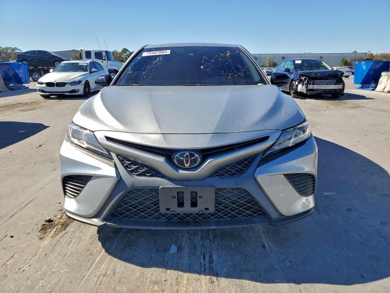 Фото 5 - TOYOTA CAMRY