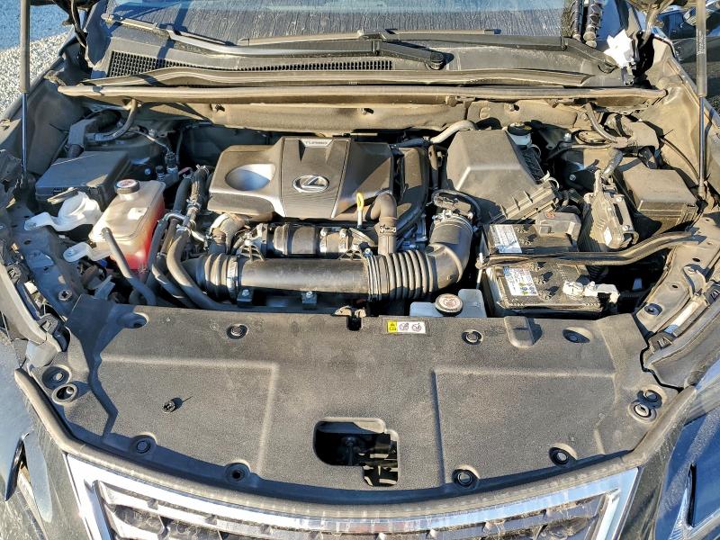 Фото 12 - LEXUS NX