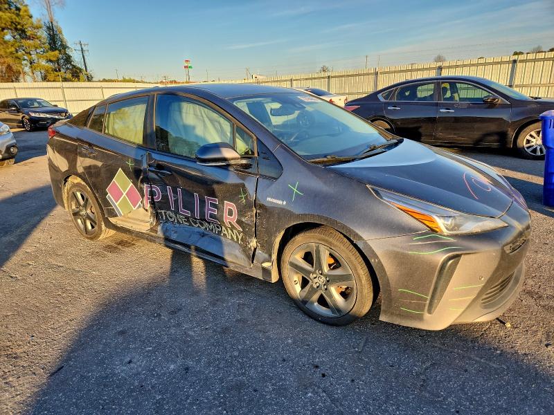 Фото 4 - TOYOTA PRIUS