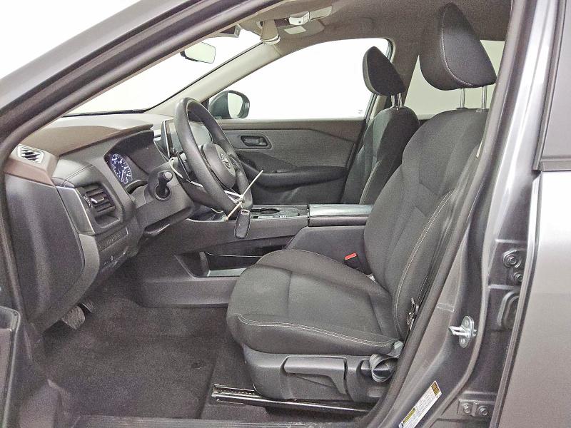 Фото 6 - NISSAN ROGUE