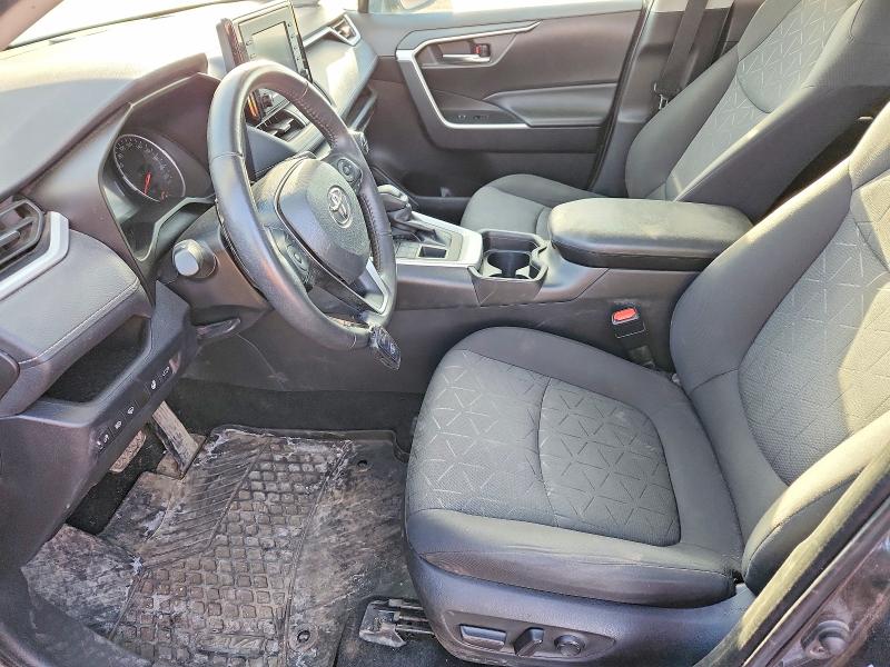 Фото 7 - TOYOTA RAV4