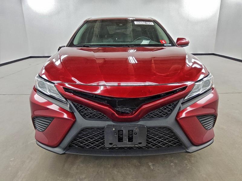 Фото 5 - TOYOTA CAMRY