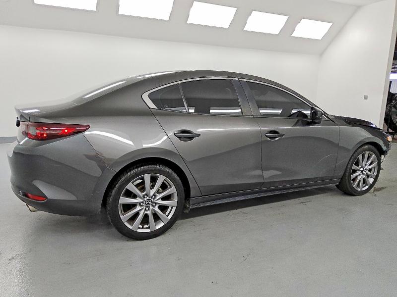 2020 MAZDA 3