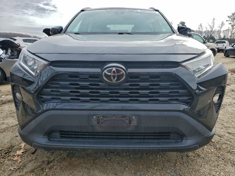 Фото 5 - TOYOTA RAV4