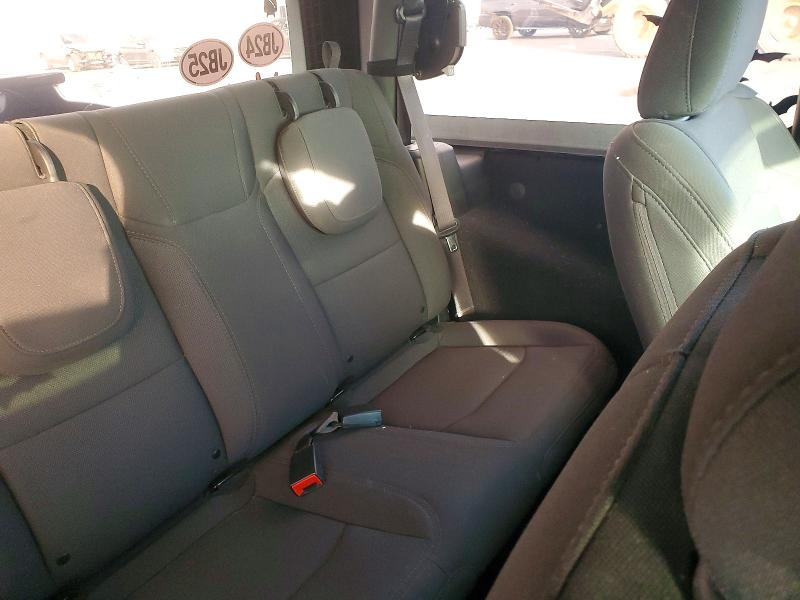 Фото 10 - JEEP WRANGLER