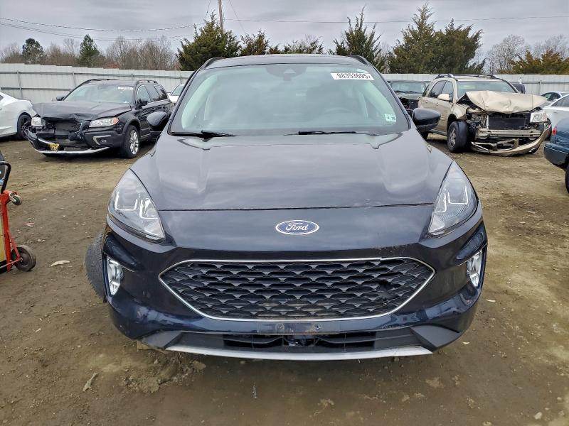 Фото 5 - FORD ESCAPE