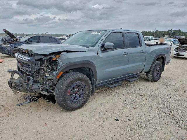 Фото 1 - NISSAN FRONTIER