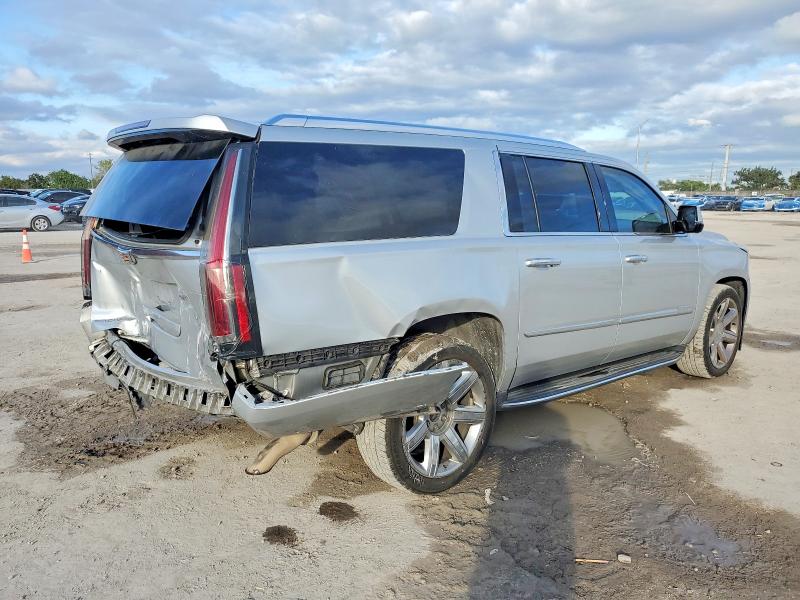 Фото 3 - CADILLAC ESCALADE