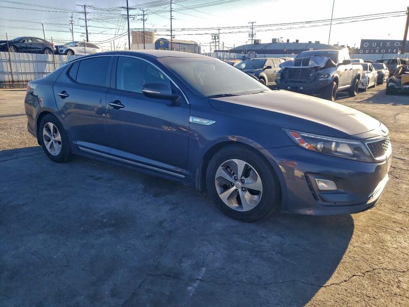 Фото 4 - KIA OPTIMA