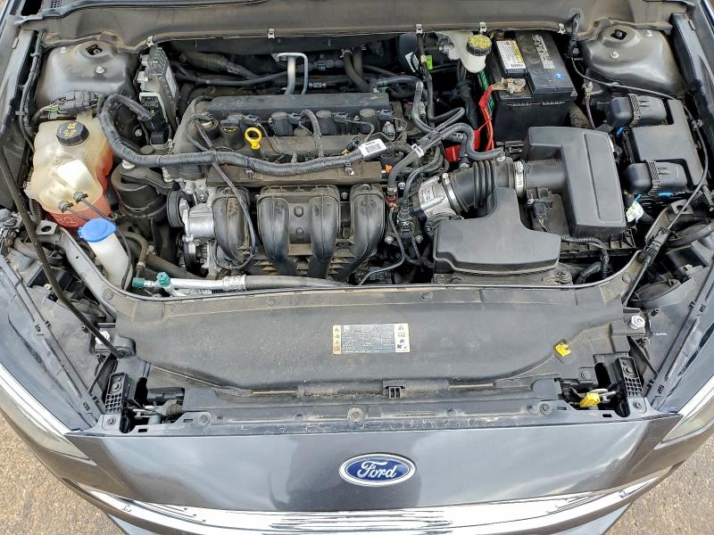 Фото 11 - FORD FUSION