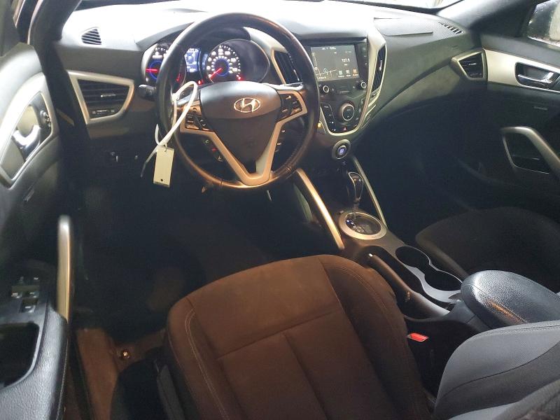 Фото 8 - HYUNDAI VELOSTER