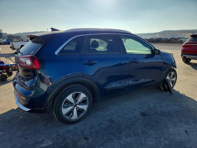 Фото 3 - KIA NIRO