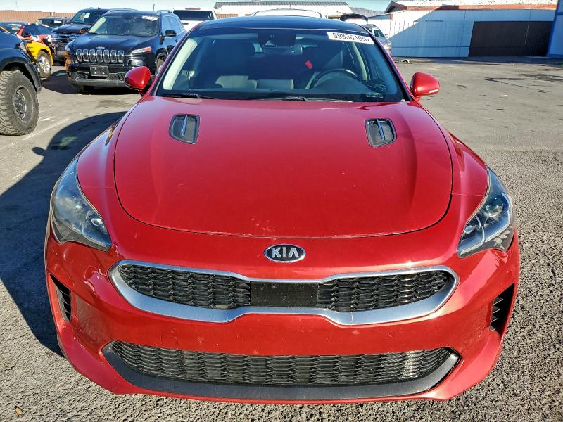 Фото 5 - KIA STINGER